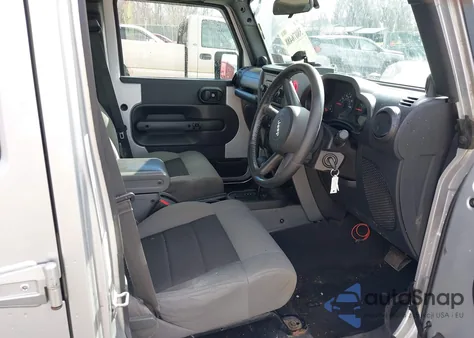 2008 Jeep Wrangler X z USA, uszkodzony, nr VIN 1J4FA24158L590559